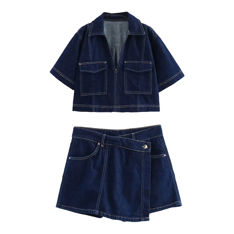 thumbnail image 1 of HH TRAF 2024 Conjunto de mujer Camisas de bolsillo de manga corta con cuello vuelto + Pantalones cortos asimétricos de cintura media Trajes de verano para mujer de moda, 1 of 5