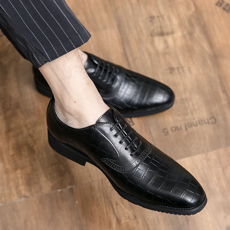 Chaussures Florsheim En Cuir Noir – Style Brogue Oxford Avec Bout Ailé – Pointure 11 D (US)