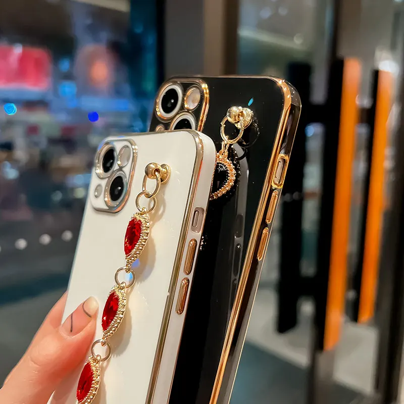 For POCO X3 Luxury Flash Rhinestone Bracelet Case For Xiaomi POCO X3 X4 Pro 5G NFC M3 C40 Cover Silicone Chain Case POCOX3 Women phone case