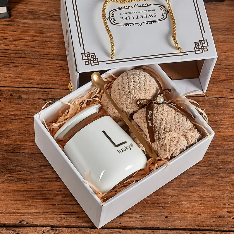 Cup with Hand Gift Set Ceramic Water Cup Opening Small Gift with Hand Mark Box High Appearance