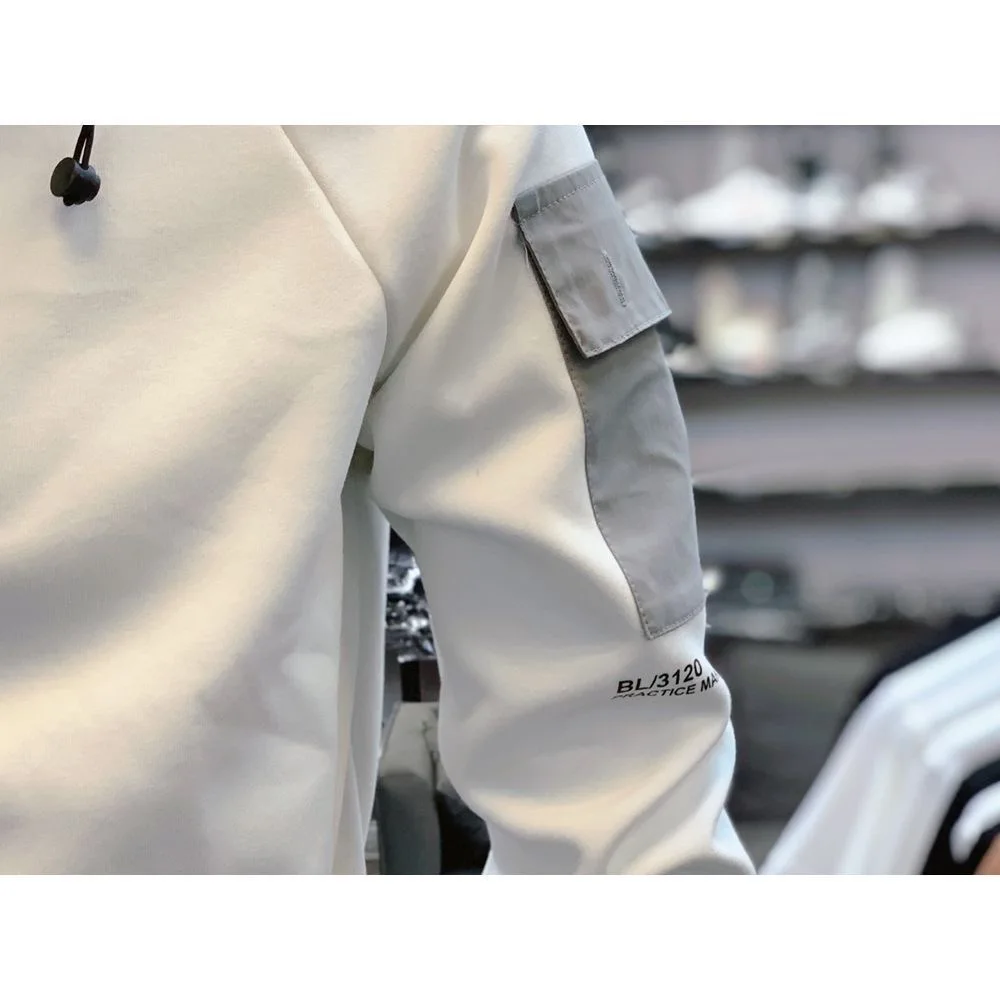 Рисунок 5 - Куртка мужская с капюшоном