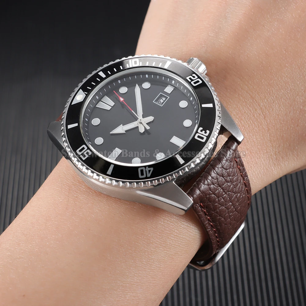 Universal Waterproof Cowhide Leather Watch Band - Sporty and Stylish Wrist Accessory