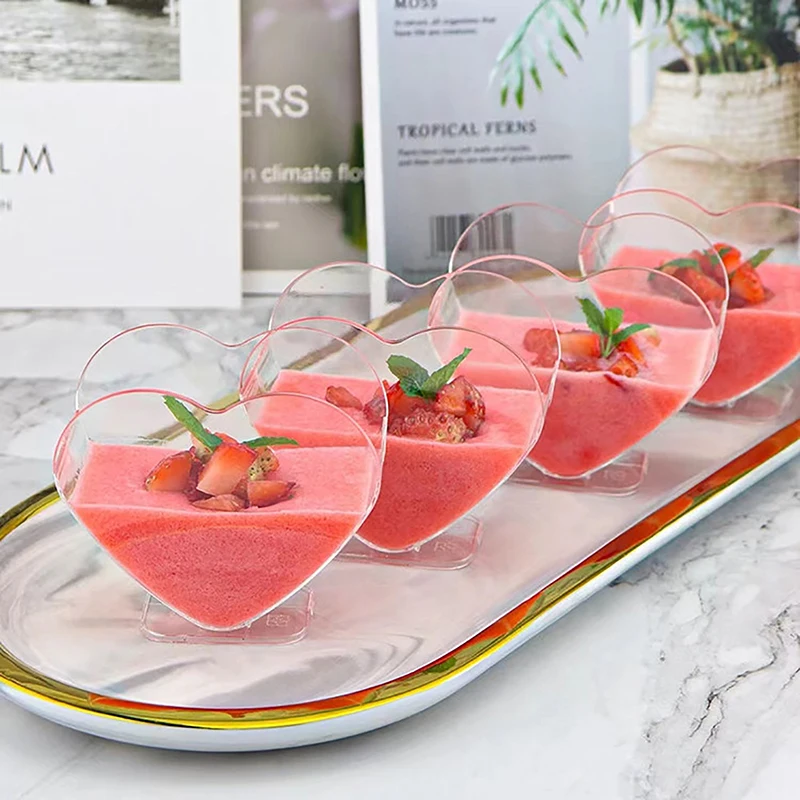 Plastic Squeeze Bottles 20PCS 80ml Thickened Heart Shaped Dessert Bowl Reusable Mousse Container Transparent Edible Plastic Dessert Cup