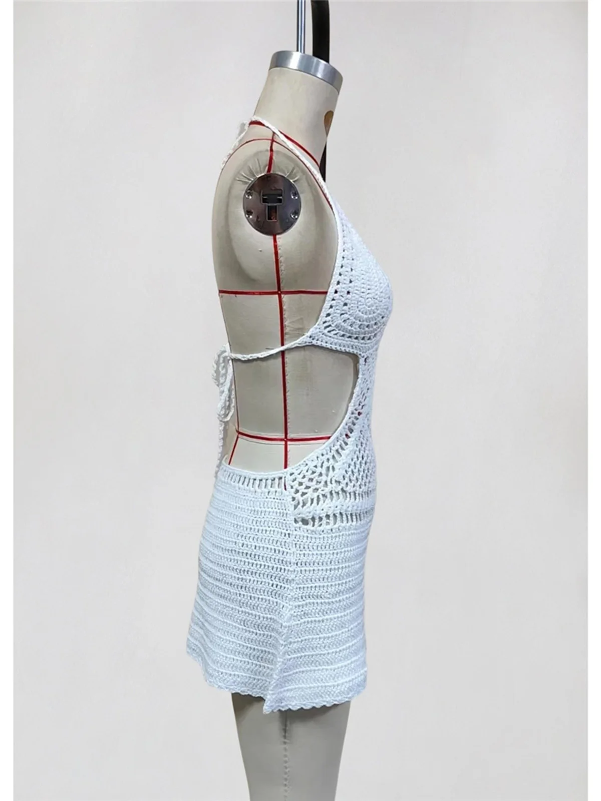 Sexy Cover-ups Beach Dress Beach Wear Beachwear Female Women Cut Out Halter Backless Crochet Knitted Tunic Beach Cover Up V8295 5