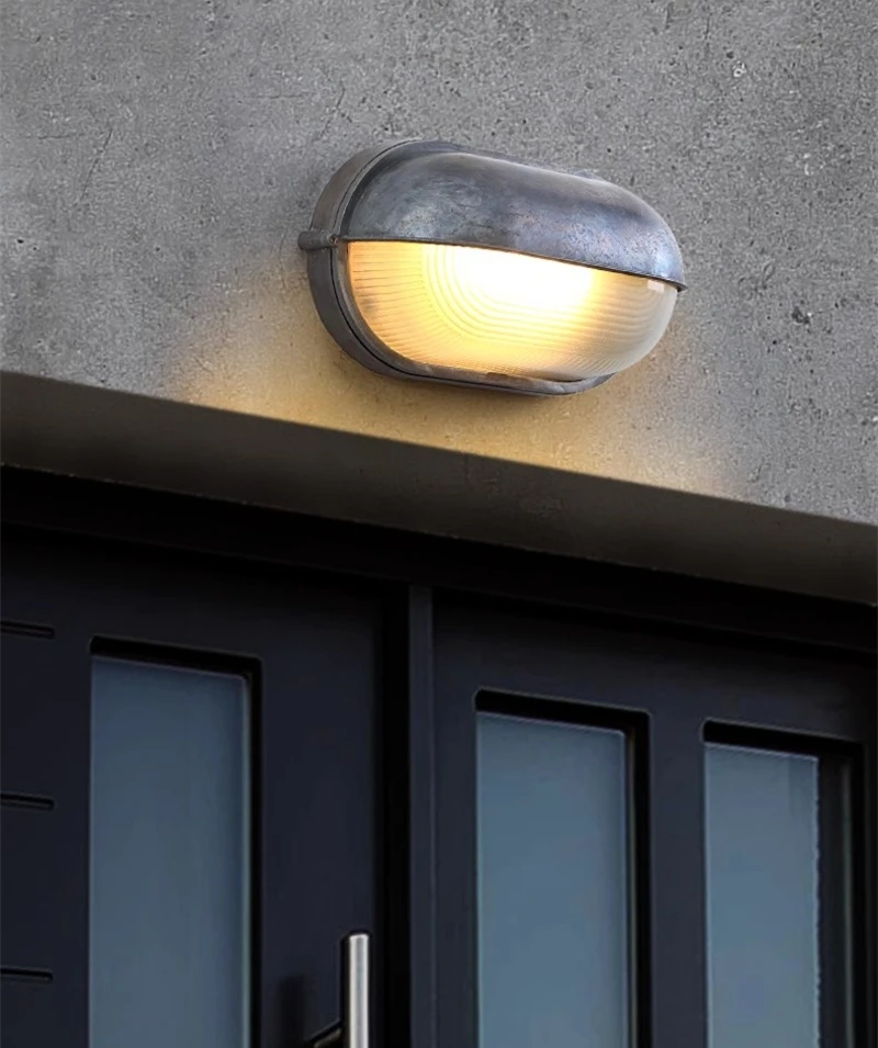 Outdoor Retro LED Wall Lamp Image 1