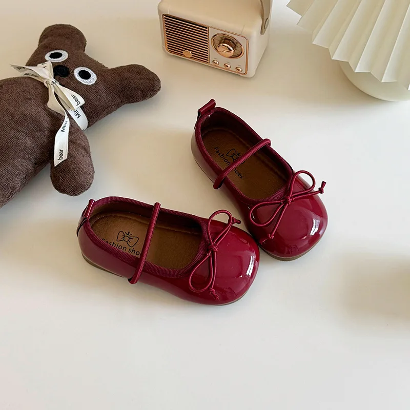 Mary jane shoes girls shoes girls flats girl Korean version mary jane slip on small shoes spring and autumn soft sole bow