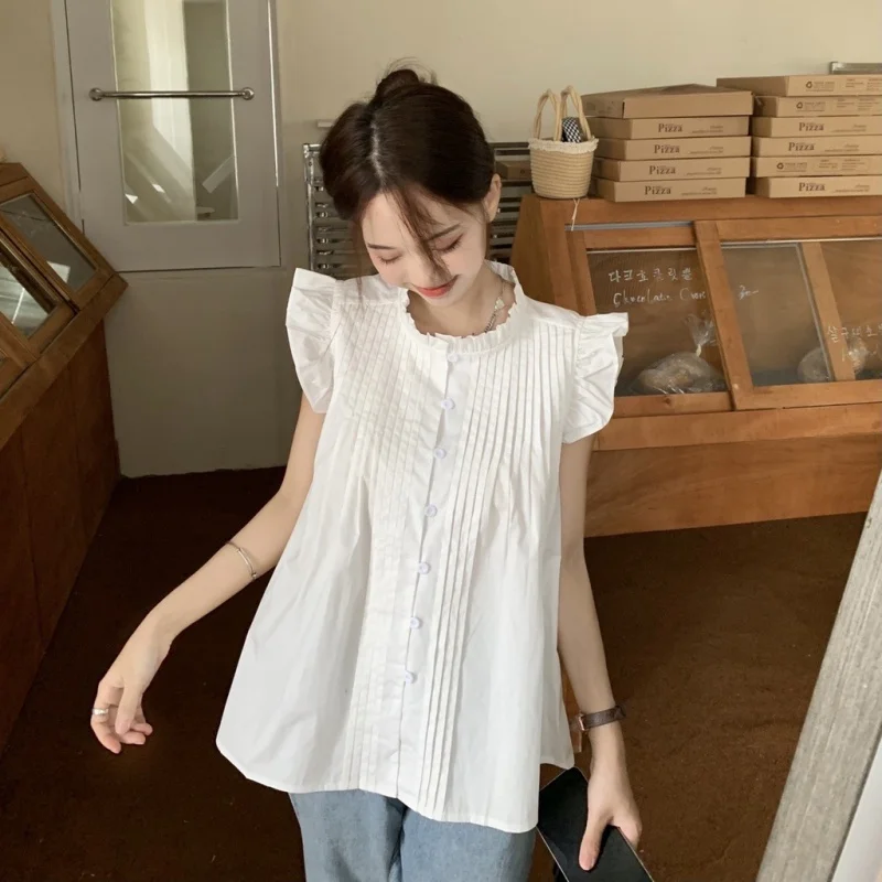 Рисунок 3 - Женская клетчатая рубашка с круглым