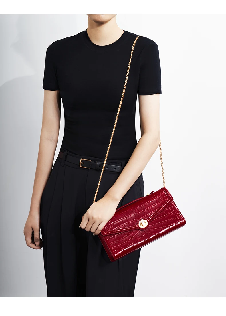 Hasp closure leather bag