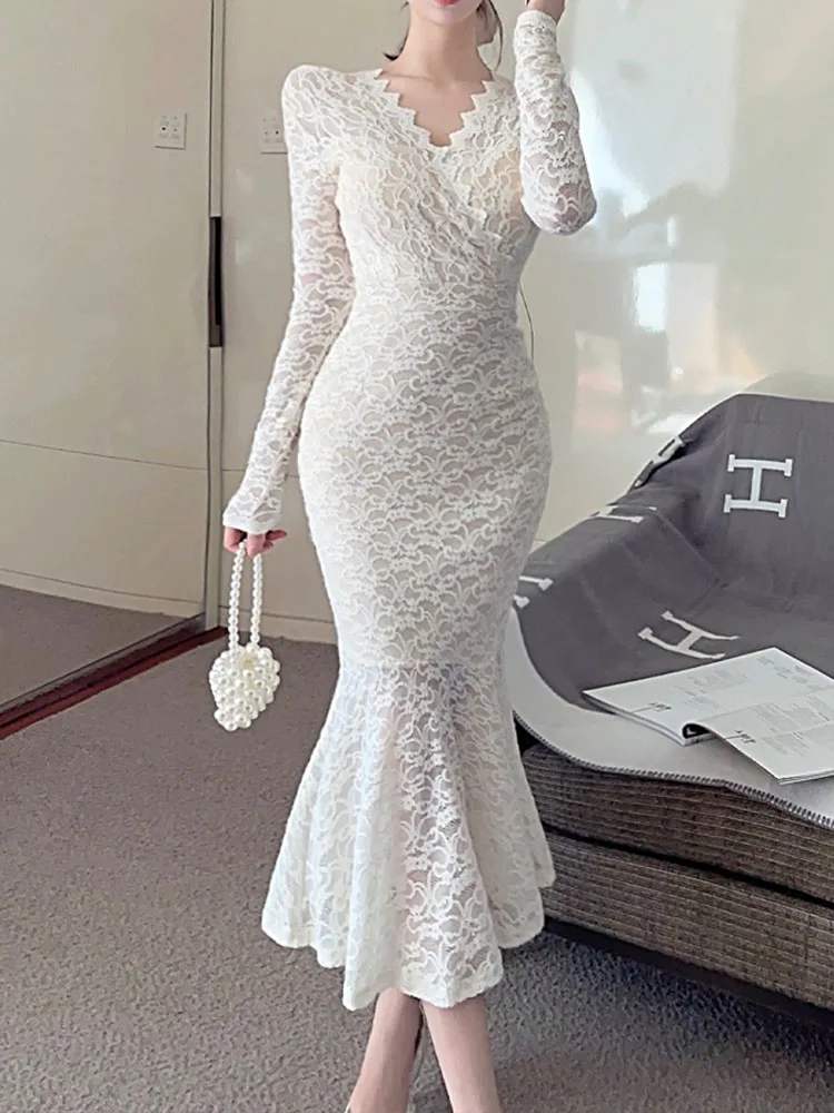 

White Lace Dresses Women Elegant Temperament Bodycon Mermaid Dress Autumn Long Sleeve V Neck Evening Party Hip Wrap Long Dresses