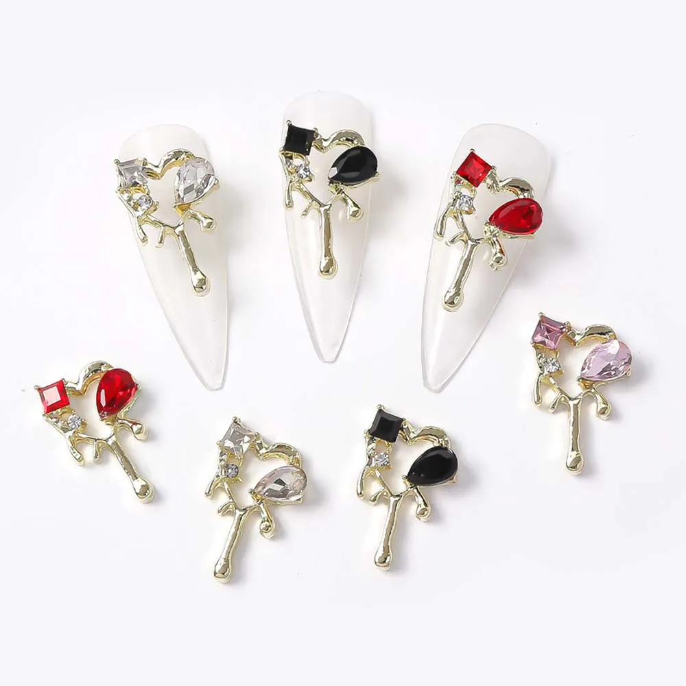 

5Pcs Flower Pendant Manicure Decorations Lava Heart Nail Jewelry Manicure Accessories 3D Nail Art Drills Nail Rhinestones