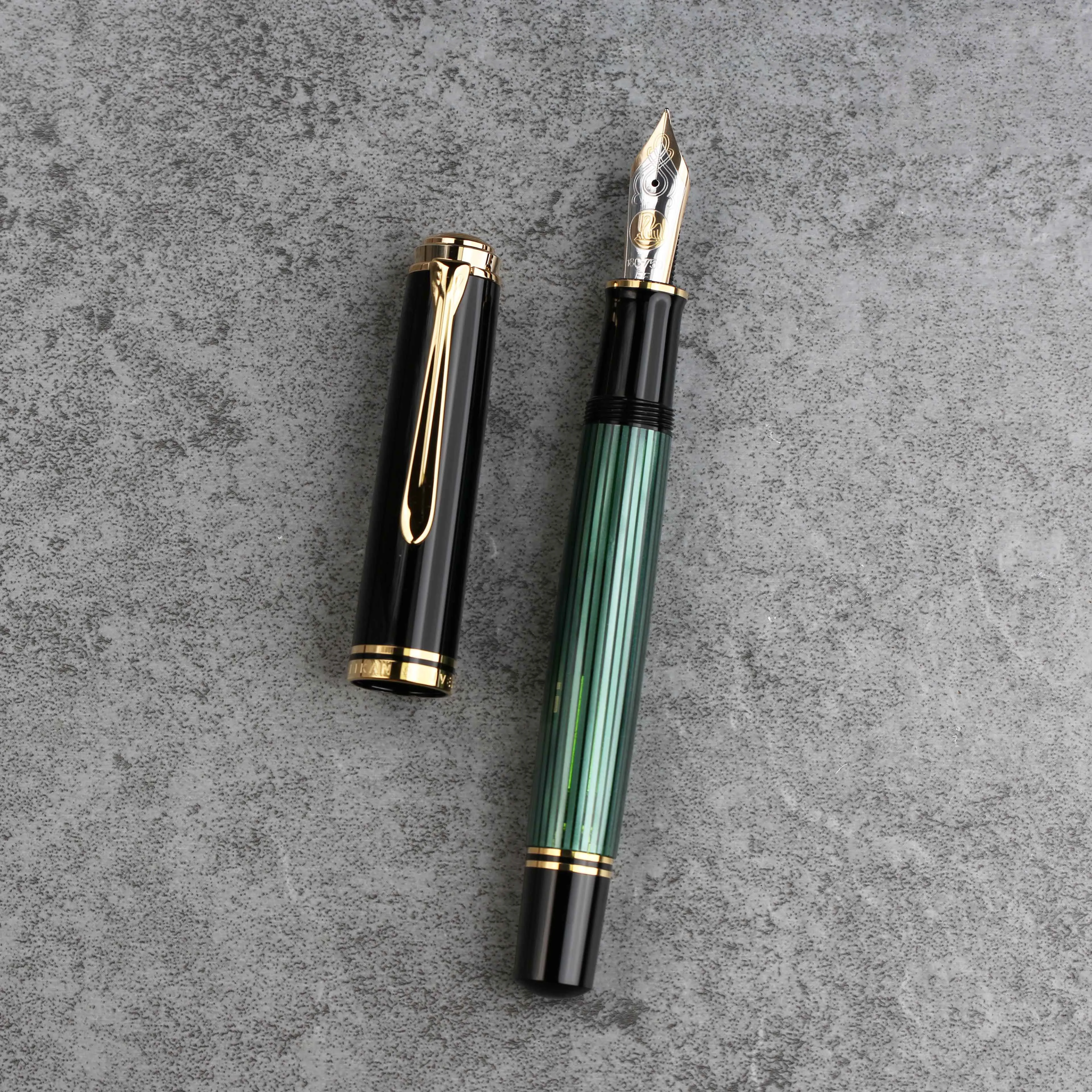 Pelikan-pluma estilográfica M1000 Original alemana, pluma estilográfica con punta dorada de 18K, tira negra y verde, tira azul, serie Emperor Soveran, regalo de negocios