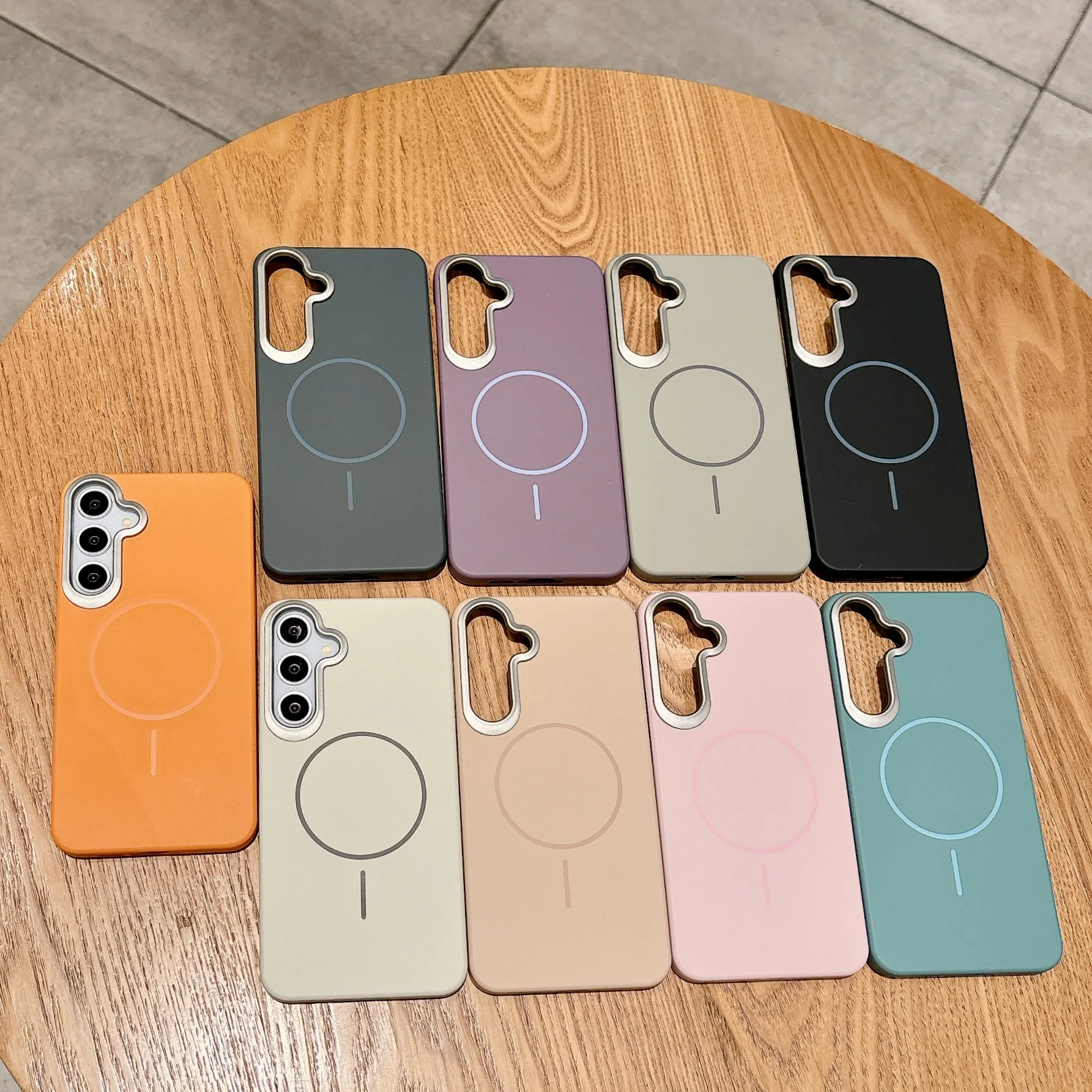 Magnetic Luxury Matte PC Phone Case with Magsafe Wireless Charging Compatibility