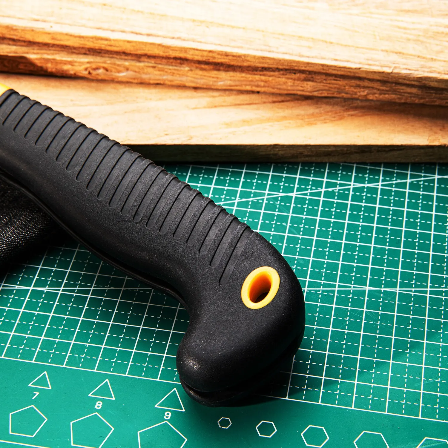Folding Saw Deli 180mm Wood Cutting Folding Mini Saw Grafting Pruner for Trees Chopper Garden Tools for Woodworking Knife Hand Saw handheld saw