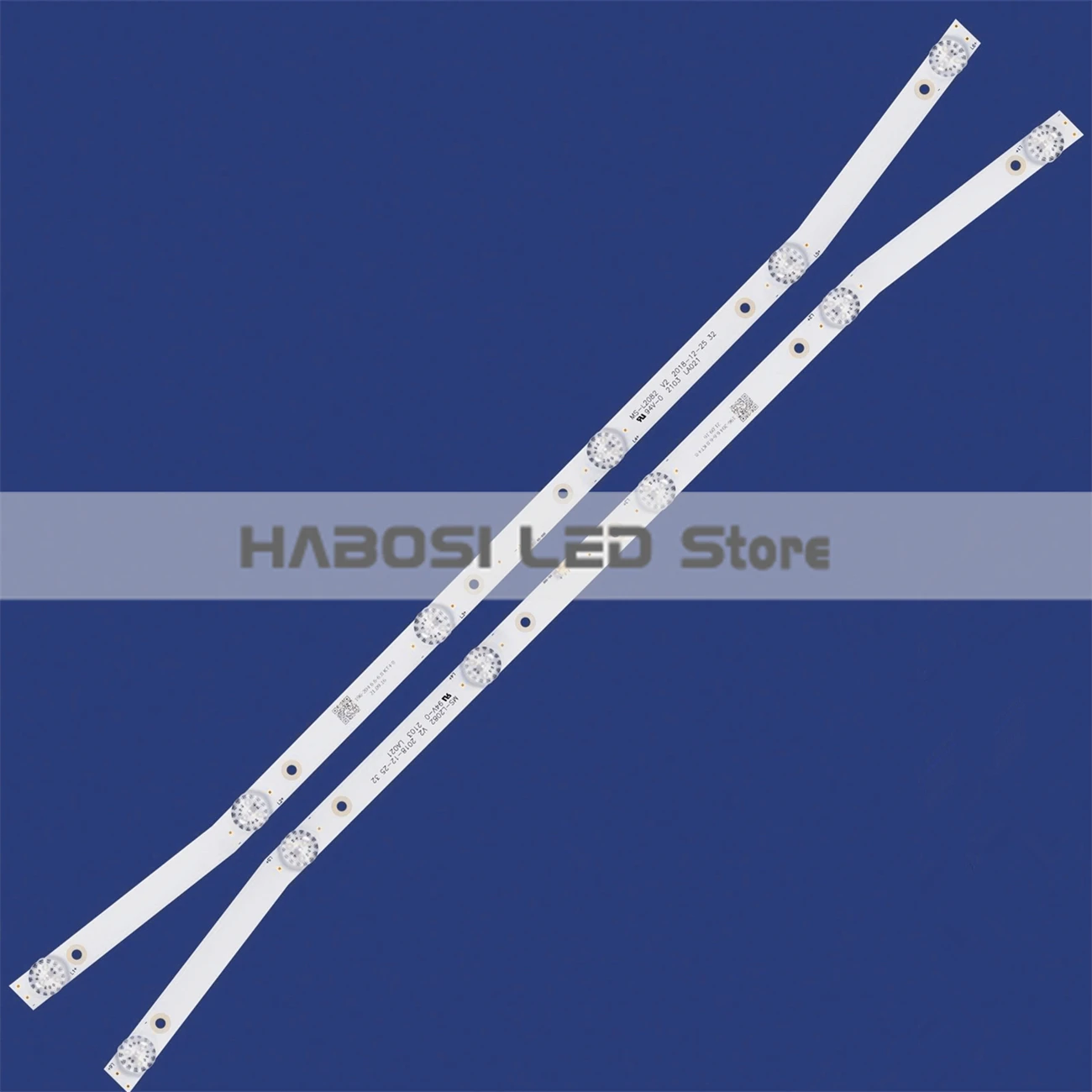 2pcs CN320CN7260 CN320CN991 CV320H1-F01 D32-A33 M30 HV320WHB-N50 PT320AT01-1 2 3 PT320AT03-1 ST3151A04-8 ST3151A05-9 V320BJ7-PE1 2