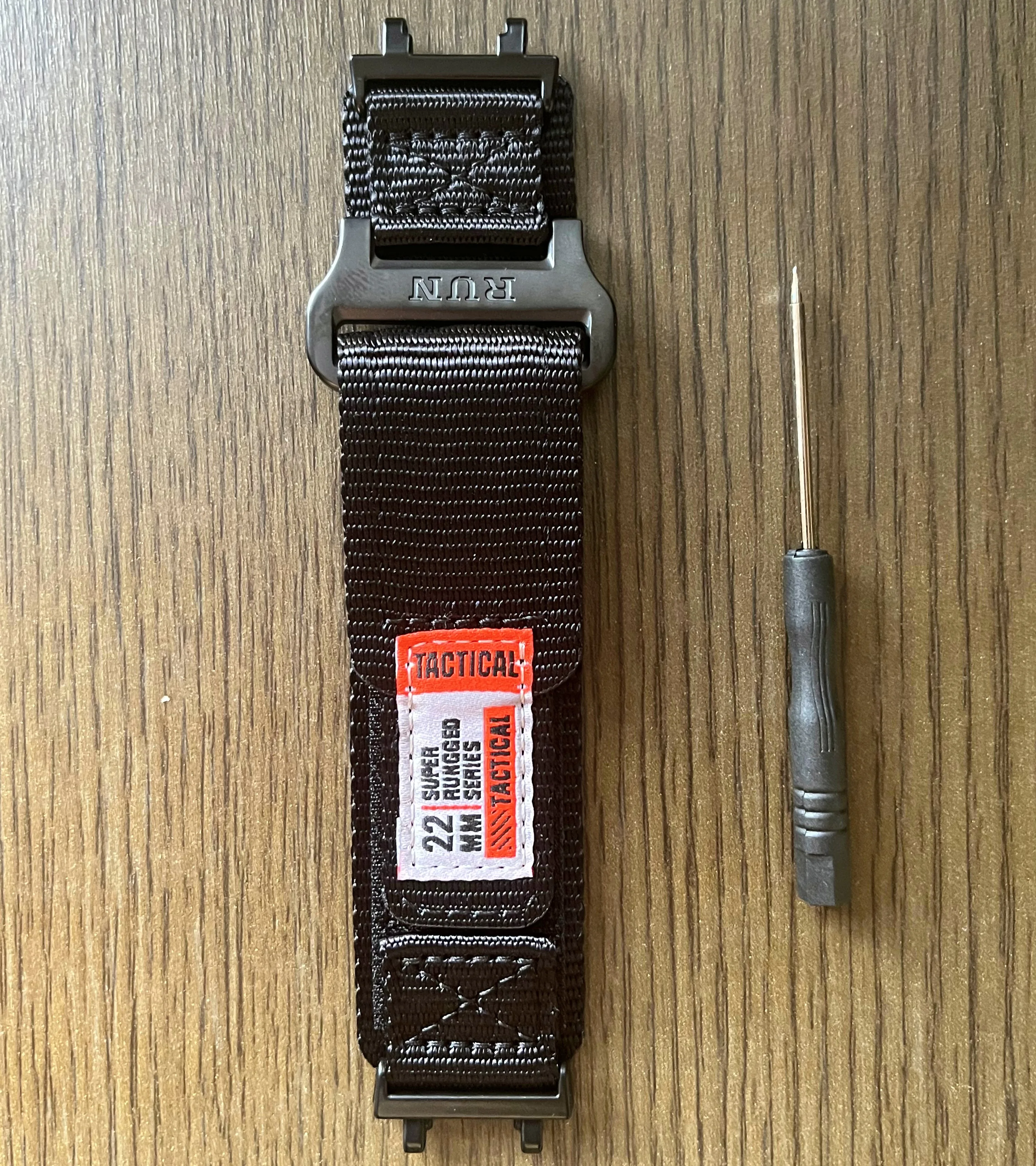 Durable Nylon Smartwatch Strap - Sporty and Versatile Bracelet Accessories