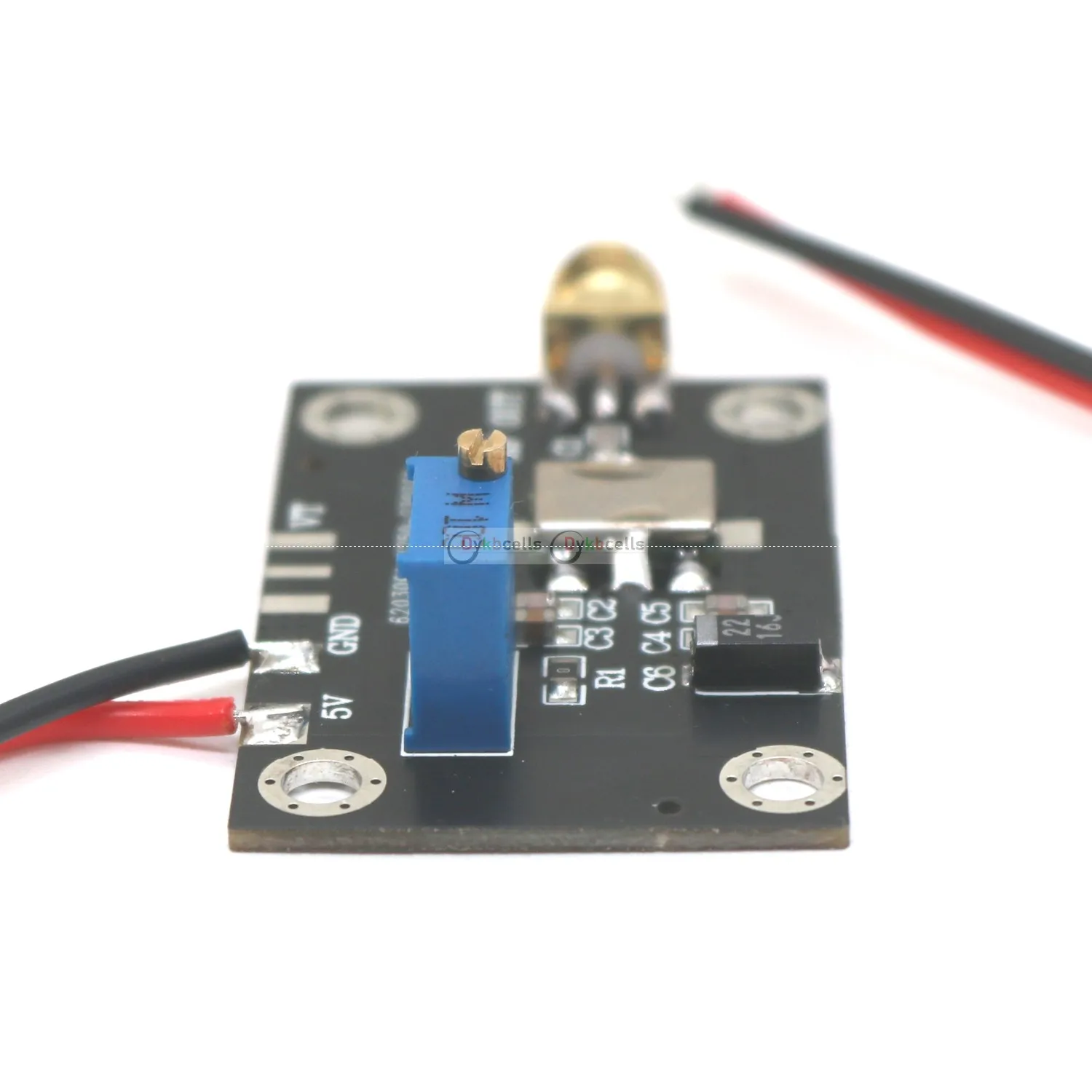 70M-5.8G VCO RF Voltage Module Controlled Oscillator Signal Source 900M 1.5G 2.4G FM Radio VHF VHF LORA GPS WIFI Drone Amplifier