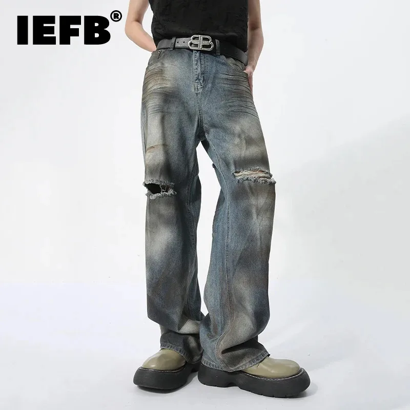 

Новые мужские измельченные джинсы IEFB в повседневном стиле ретро грязные модные дизайнерские свободные прямые широкие брюки с дырками 2024 летние 9C5740
