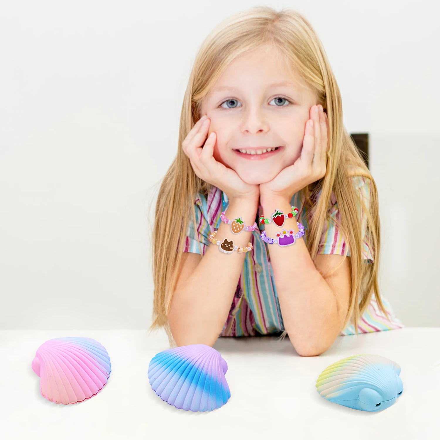 New and Unique Children's Water Incubation Shell Ocean Bracelet Girl's Surprise Gift Bracelet Style Random