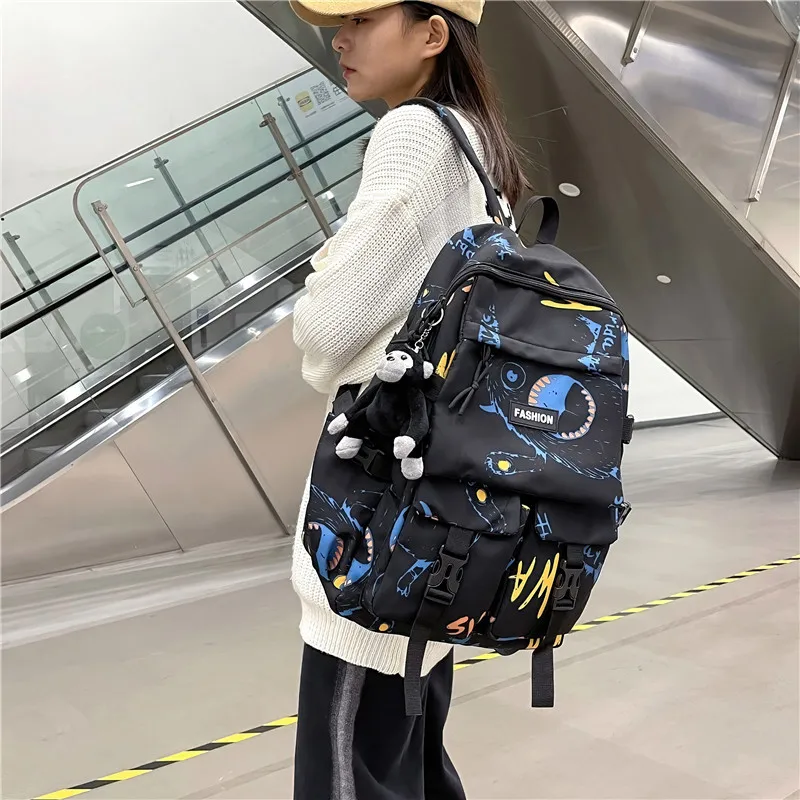 

Korean version of Chaopai Junior High School Student Backpack Personalized Graffiti Large Capacity Travel Backpack