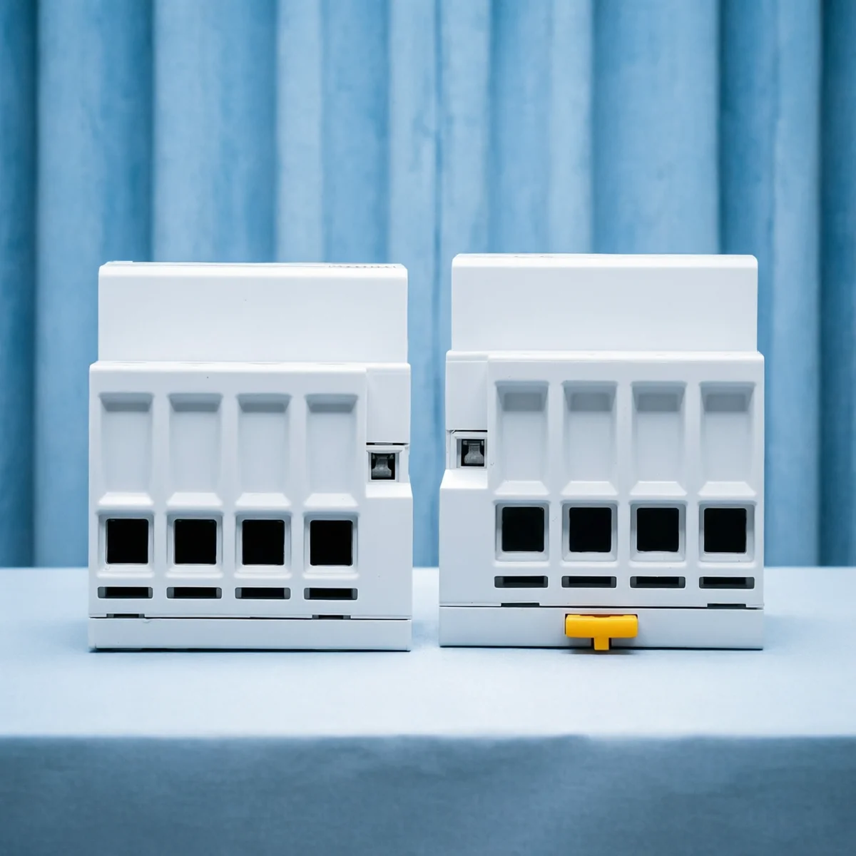 TOMZN TOCT1 4P 63A 딘 레일 접촉기 ? 400V AC, 코일: AC/DC 24/110/230V, 접점: 4NO / 4NC / 2NO2NC 전환형
