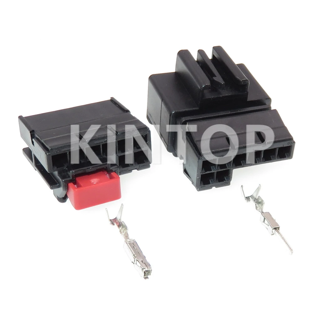 Рисунок 4 - 1 компл., 8-контактный разъем 1K8972928