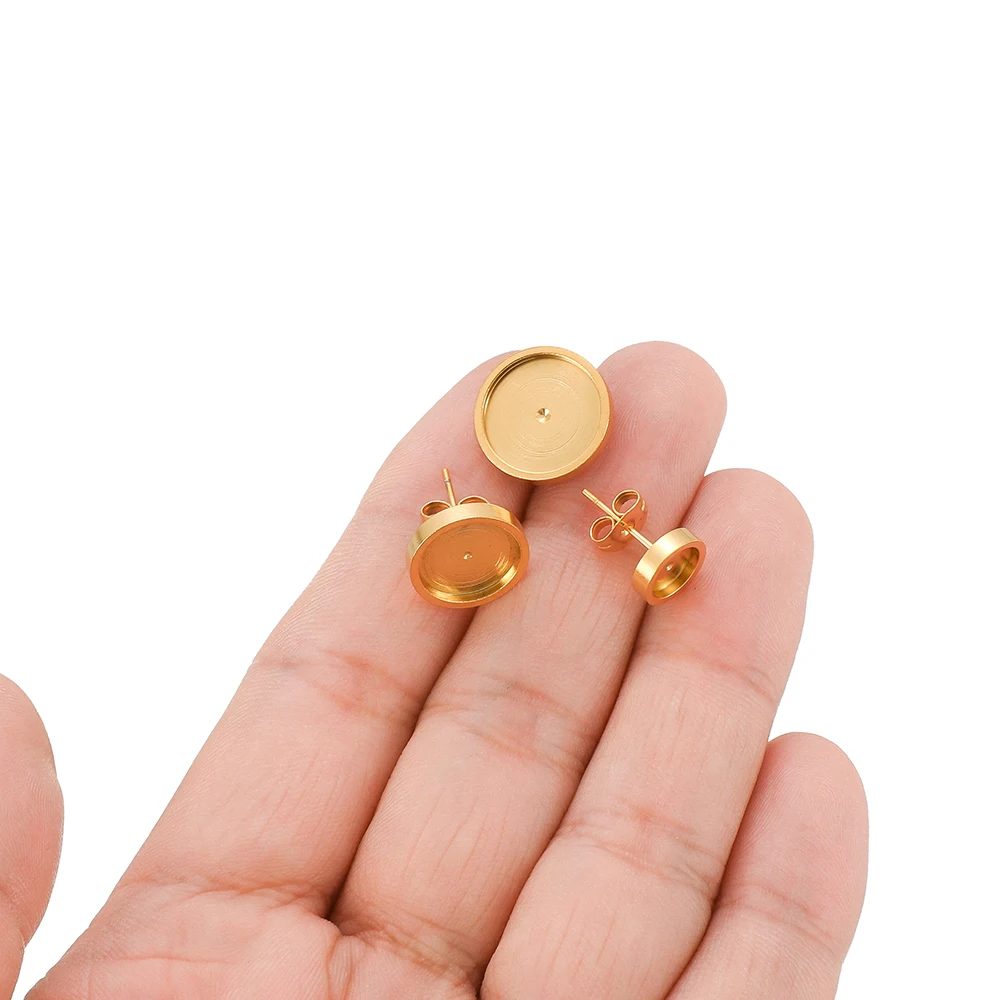 PH PandaHall Risultati Dell'Orecchino della Vite Prigioniera Rotonda Piana 24pcs, 3 Taglie Orecchino con Anello 8 10 12mm 304 Orecchini A Bottone in Acciaio Inossidabile Orecchino, Oro/Argento
