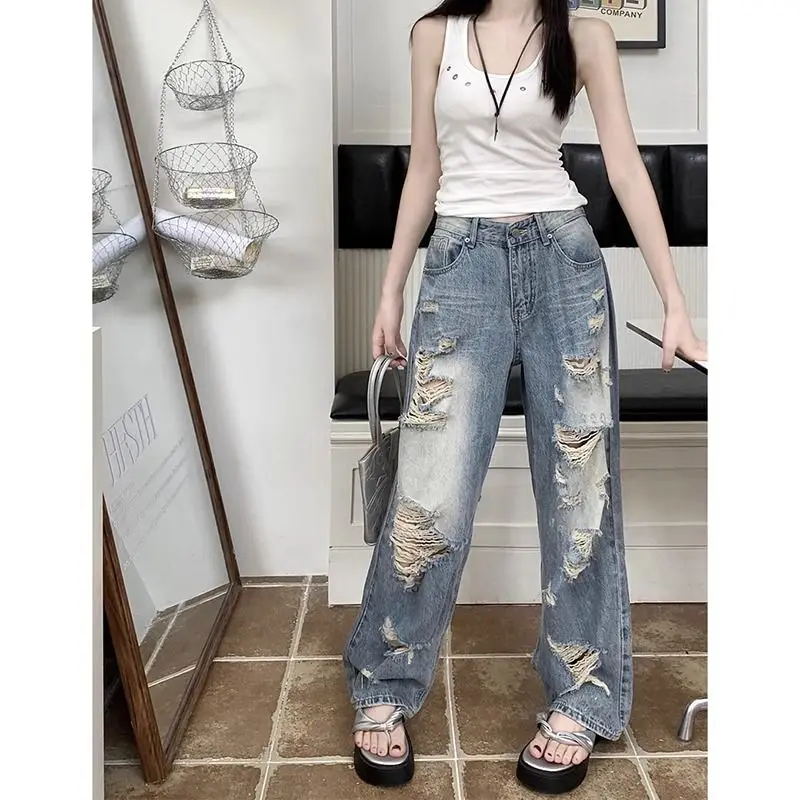2024 New Women's Summer Retro Color Block Design with High Waist and Slim Slim Floor Tear Out Jeans
