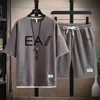 Summer Men's two-piece Linen Fabric Casual T-shirt and Men's Tracksuit Fashion short-sleeved tracksuit 4