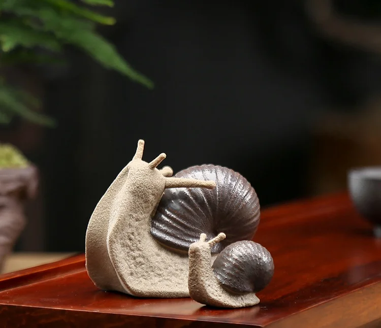 Ceramic small ornaments bonsai micro landscape creative snail gardening succulent potted plant landscaping decorations crafts • Colma.do™ • 2023 •