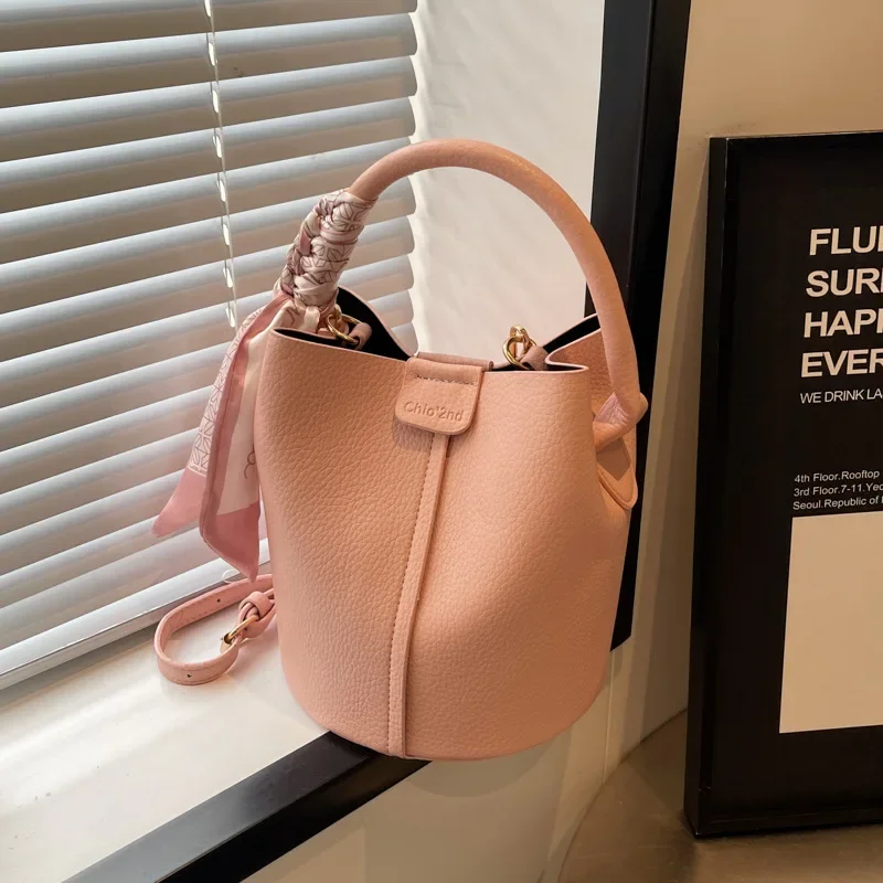 Advanced Texture Small Handbags Women's 2024 New Fashion Soft Leather Bucket All-Match Casual Shoulder Messenger Bag
