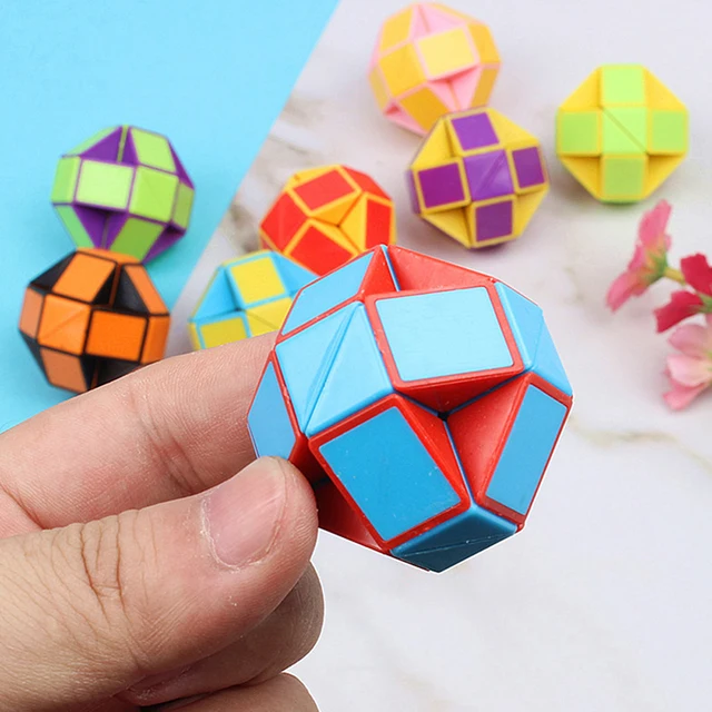 Snake Magic Ruler Cube Mini blocos Magic Plastic Puzzle Speed Cubos sem  adesivo brinquedo para crianças para saco de festa Enchimentos Educational  Esg17664 - China Snake Magic Ruler Cube e Snake Magic