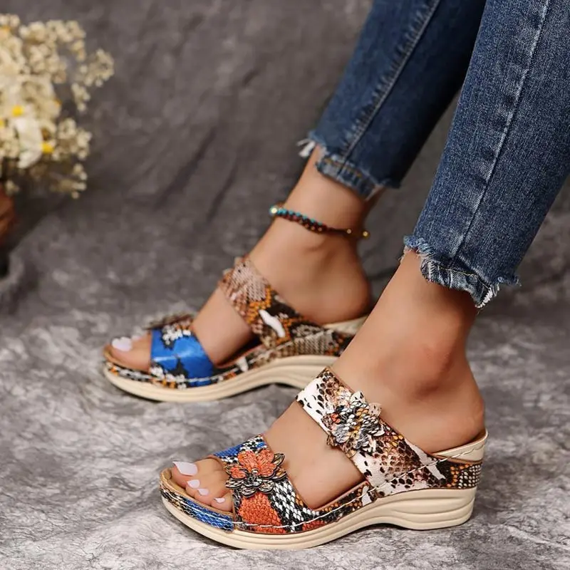 2019 New Womens Soft Wedges Shoes Casual Slippers Solid Thick Bottom Female Fish Mouth Summer Beach Flats Sandals 2019 New Womens Soft Wedges Shoes Casual Slippers Solid Thick Bottom Female Fish Mouth Summer Beach Flats Sandals