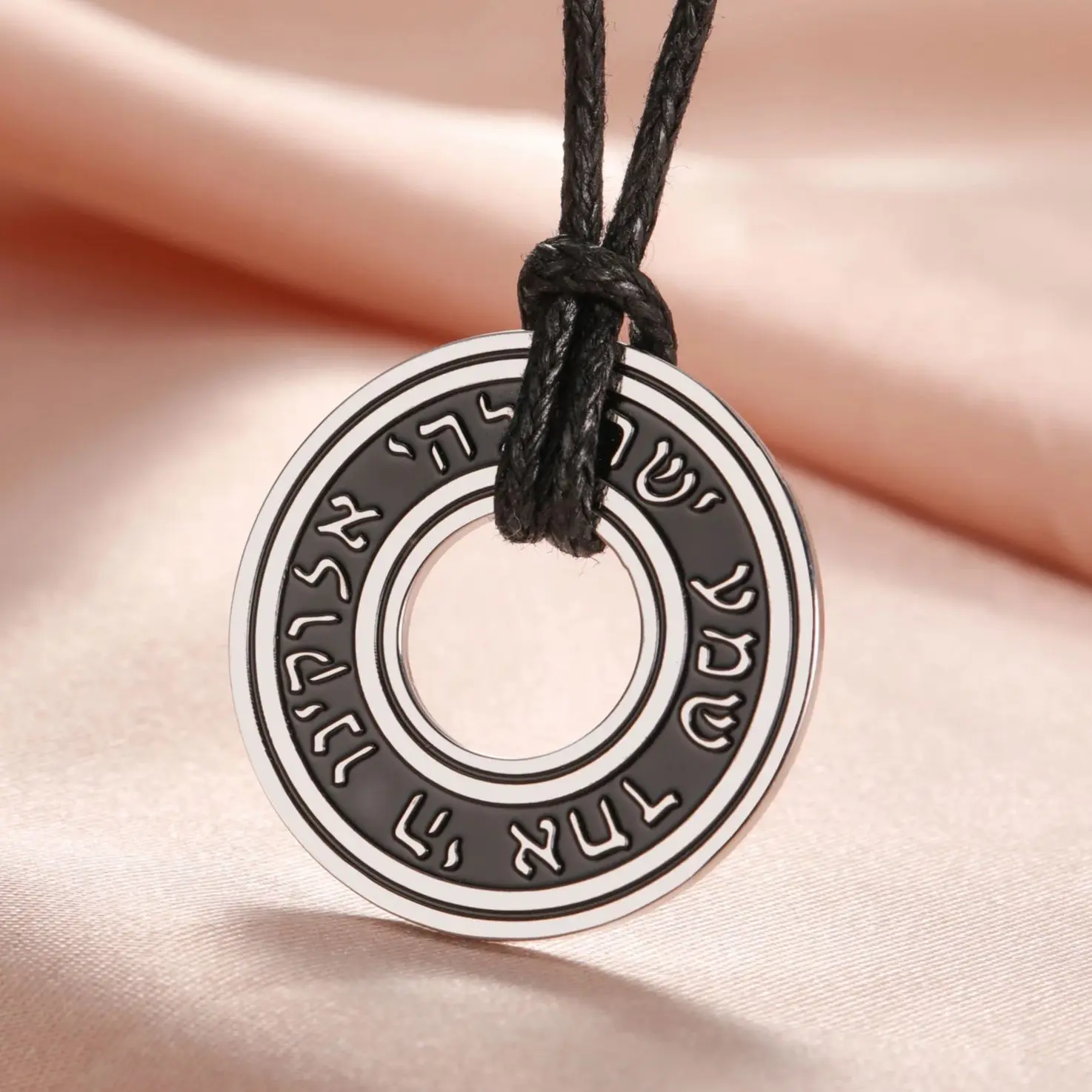 14K Solid Gold Key Necklace, Kabbalah Jewelry for Women or Men, image size:1474x1474