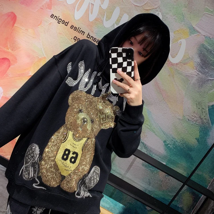 Рисунок 2 - Осенний пуловер с капюшоном для