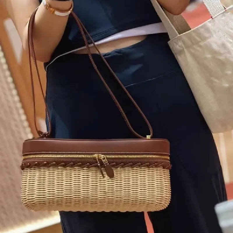 Women Casual Straw Box Bag Large Capacity PU Leather Trendy Crossbody Bag Versatile Handbag Travel Shopping Commute Bag