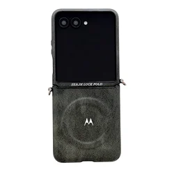 Retro Luxury Plain Leather Flip Phone Case with Lanyard - Original Cover for Moto Razr 50 (Green)