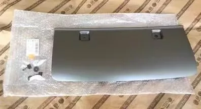 

For Audi Q7 2010 2011 2012 2013 2014 2015 Car Rear Bumper Towbar Cover Platinum Gray End Cap 4L0807819M Car Accessories