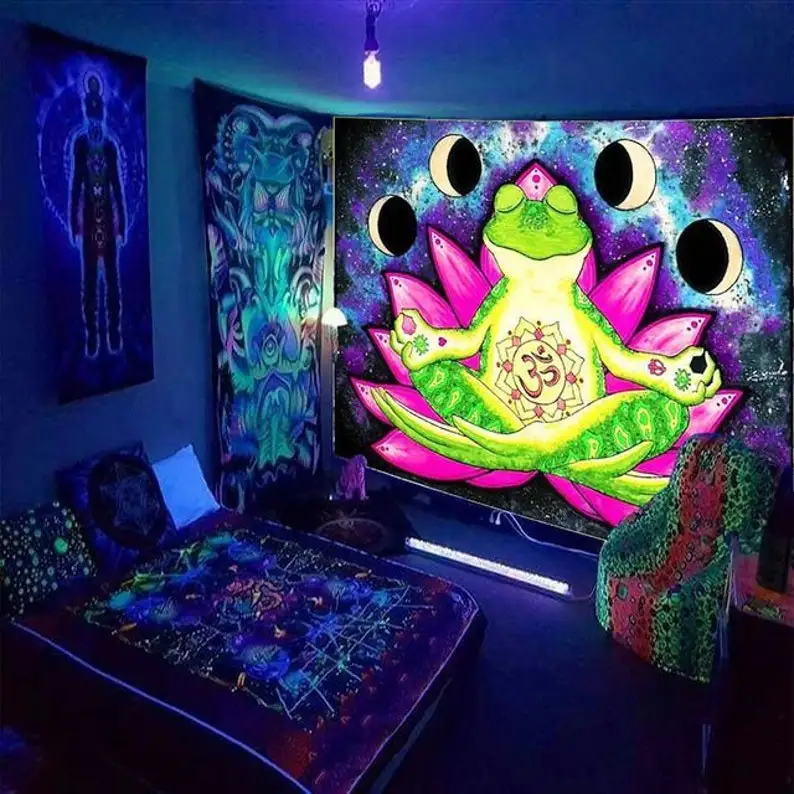 

Witchcraft frog Blacklight Tapestry UV Reactive Tapestry Wall Hanging Fluorescent Tapestries For room College Home Xmas Decor