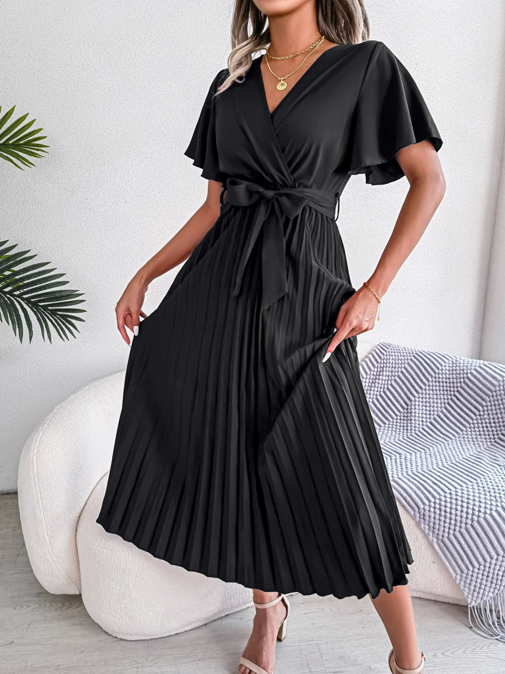 S68a082b0de264149acc3455a5795da58Y Women Summer Casual V Neck Short Sleeve Pleated Chiffon Maxi Dress Black Red Green Clothing Mallzona
