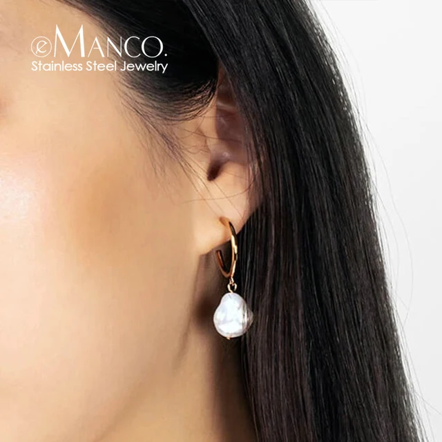 Boucles d'oreilles créoles eManco délicates et minimalistes avec perle naturelle en forme de goutte d'eau, en acier inoxydable couleur or, bijoux pour femmes, décontractées et pour les soirées romantiques
