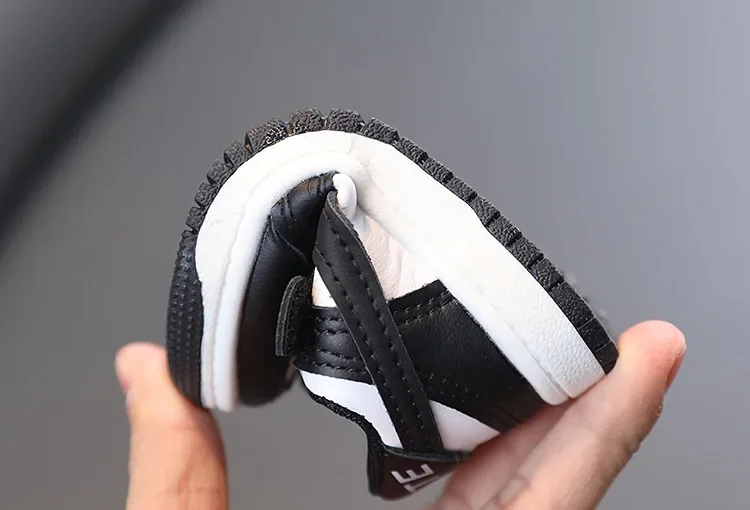 Childrens Sneakers - Soft-soled Casual Running Shoes for Boys  Girls