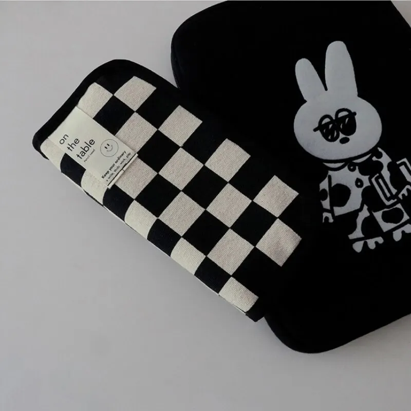 Ins Black and White Checkerboard Grid Large Capacity High Value Storage Pencil Bag Stationery Box 20cm pencil cases pen storage bag stationery box