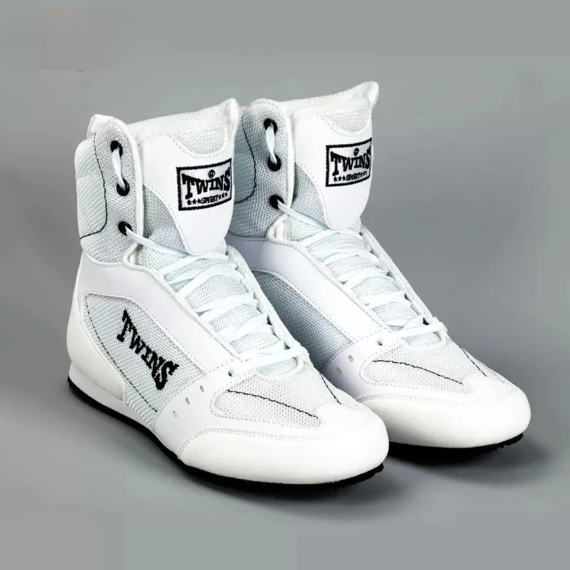 Professional Men Women Wrestling Sneakers Black Boxing Shoes for Unisex Luxury Brand Fighting Shoes Designer Gym Training Shoe
