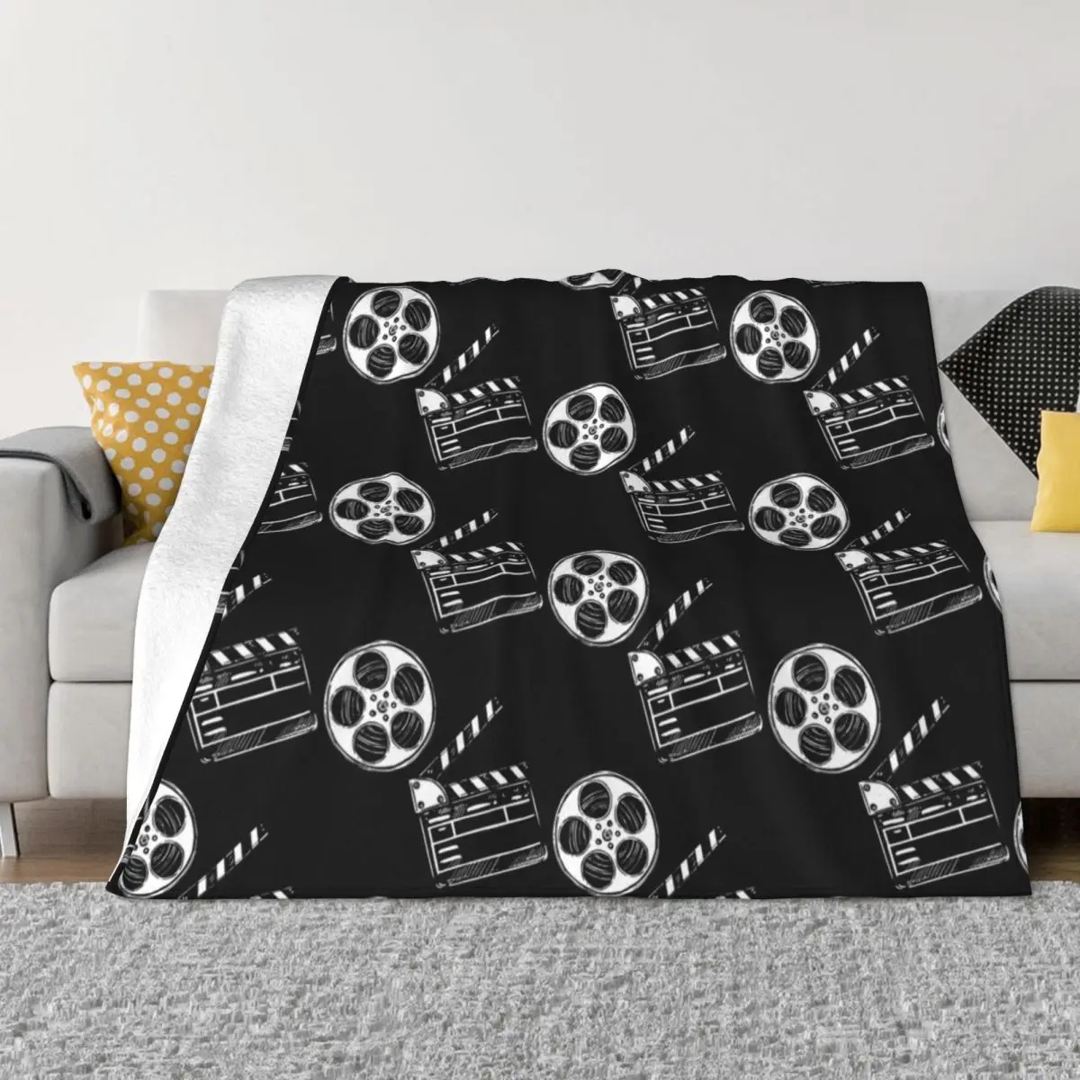 ��ȭ �ʸ� �� Ŭ���� ���� �ö��� ������ ���, Ȩ ���� ���� ����Ʈ �÷��� ���� �̺�