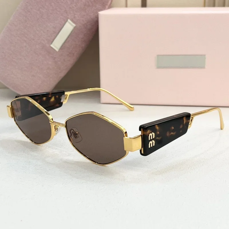 �мųʺ� ��Ż ����Ʈ ���Ÿ� �ٿ뵵 �����̽� �� ������ �� ���� ���� ���۶�, ��Ƽ ����Ŭ�� ����ũ�� ���۶�