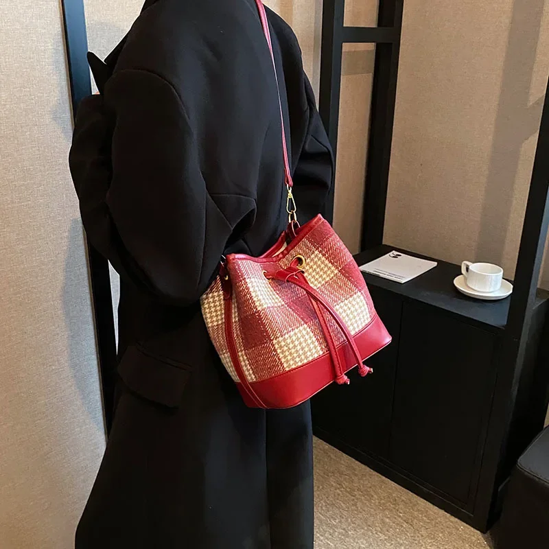 Large Capacity Drawstring Bag Multi-Function Shoulder Bucket Bag Crossbody Canvas Vintage Plaid Retro Ladies Tote Handbags Purse