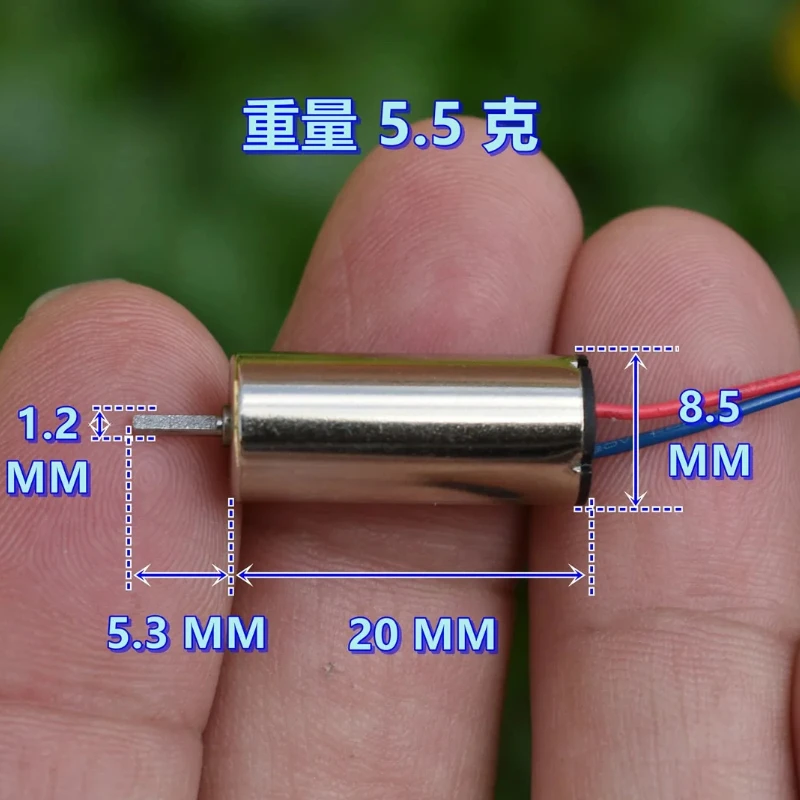Moteur sans noyau 8520 8.5x20mm CW+CCW pour hélicoptère RC, avec hélice montée.