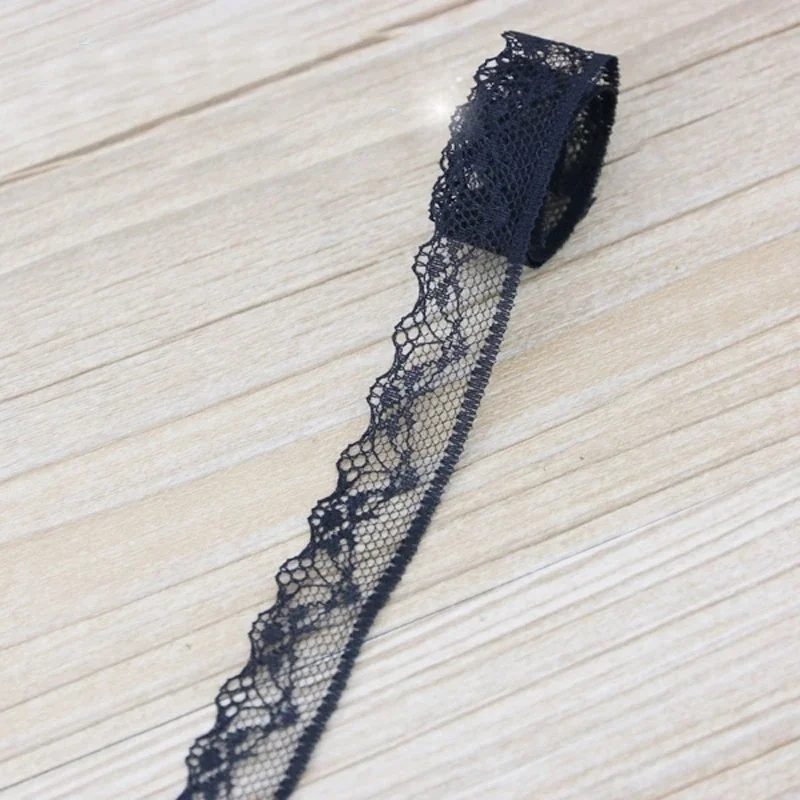 Description Picture 2 of item(10 Yards/roll) 20mm White And Black Lace Fabric Webbing Decoration Gift Packing Material Handmade DIY Laces