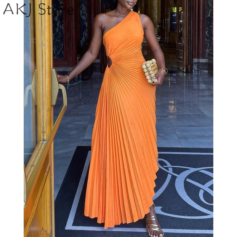 ワンピース PLEATS LONG DRESS UNOF Lune Waterfall Sash Gown | Tadashi Shoji