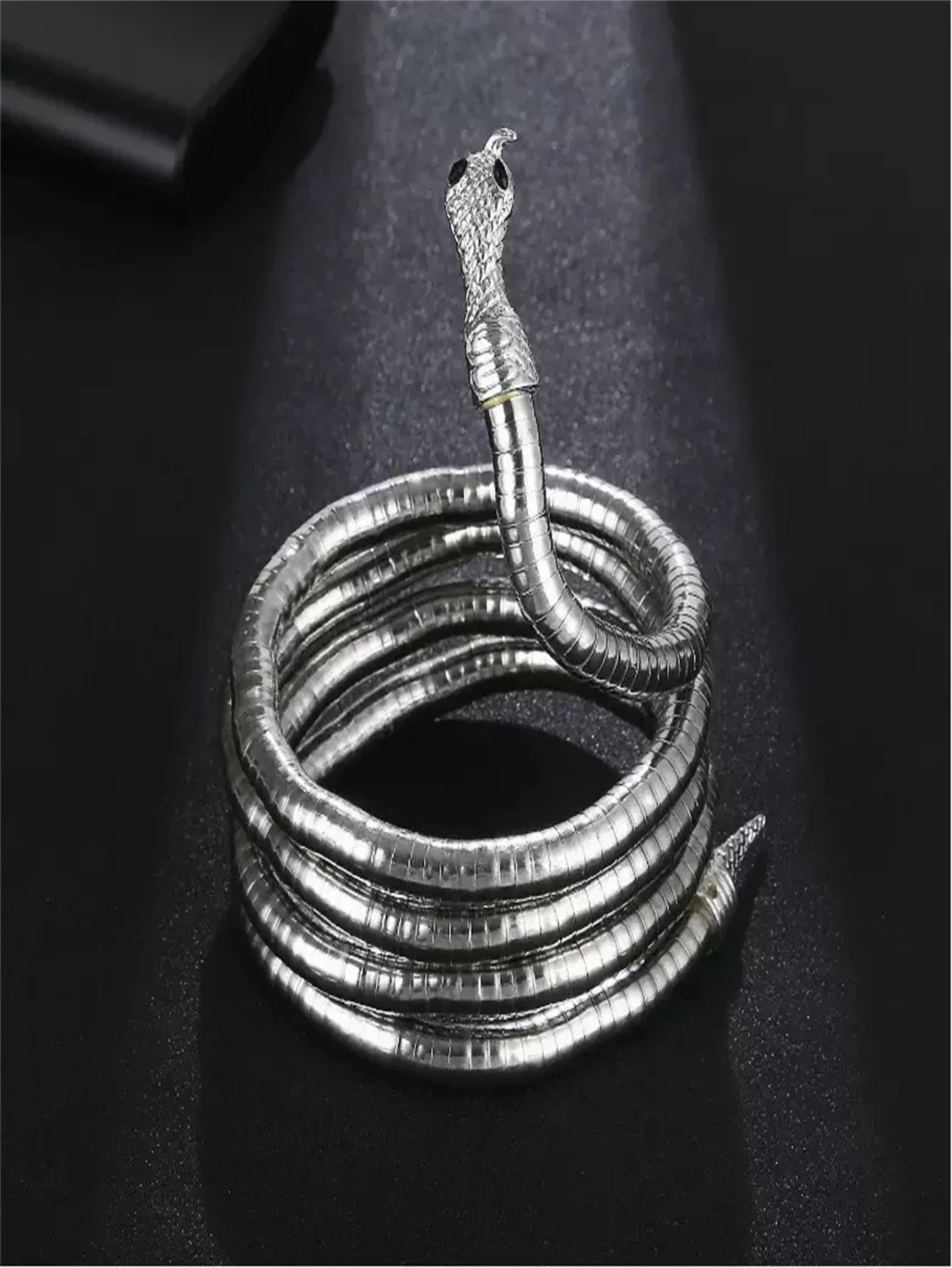 Dekoratives Schlangen-Stirnband aus Metall zum Valentinstag, kreativer Haarschmuck, umwickelte Haarkette oder Halskette, offenes Design, freier Stil, DIY-Haarschmuck in Schlangenknochenkette aus Metall – Detail 7